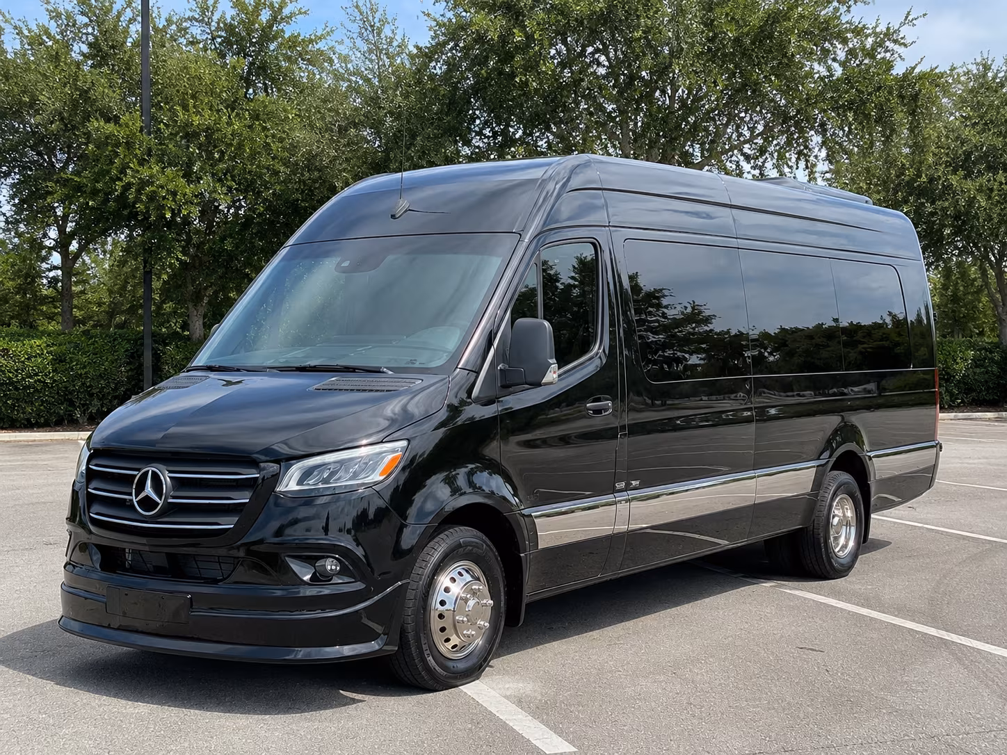find the perfect transportation for your next wedding 5